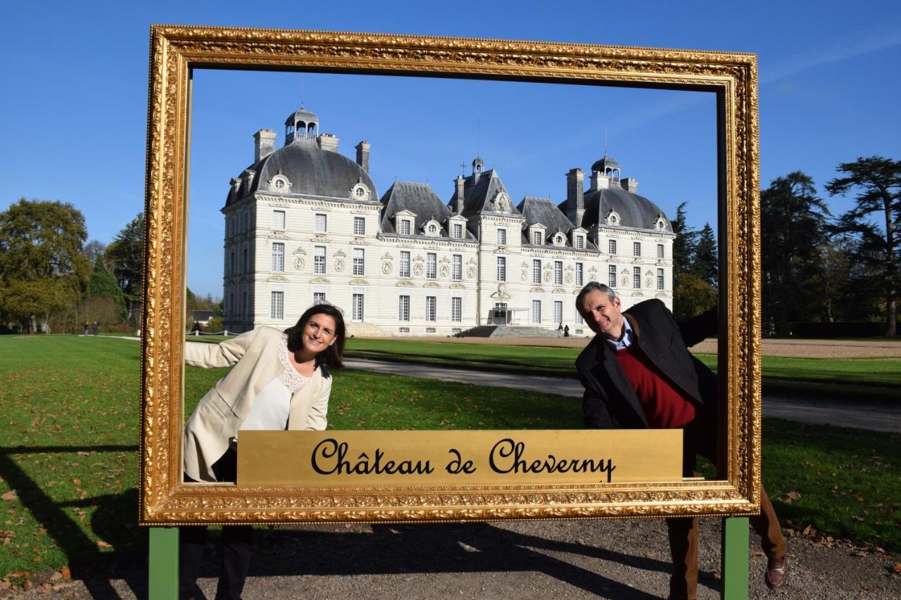 Les Suites Du Chateau De Cheverny Exterior photo